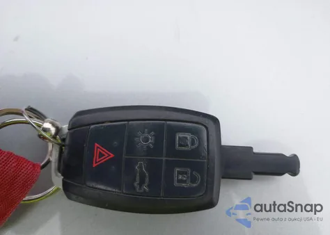 2012 Volvo C70 T5 from USA, damaged, VIN YV1672MC9CJ124461